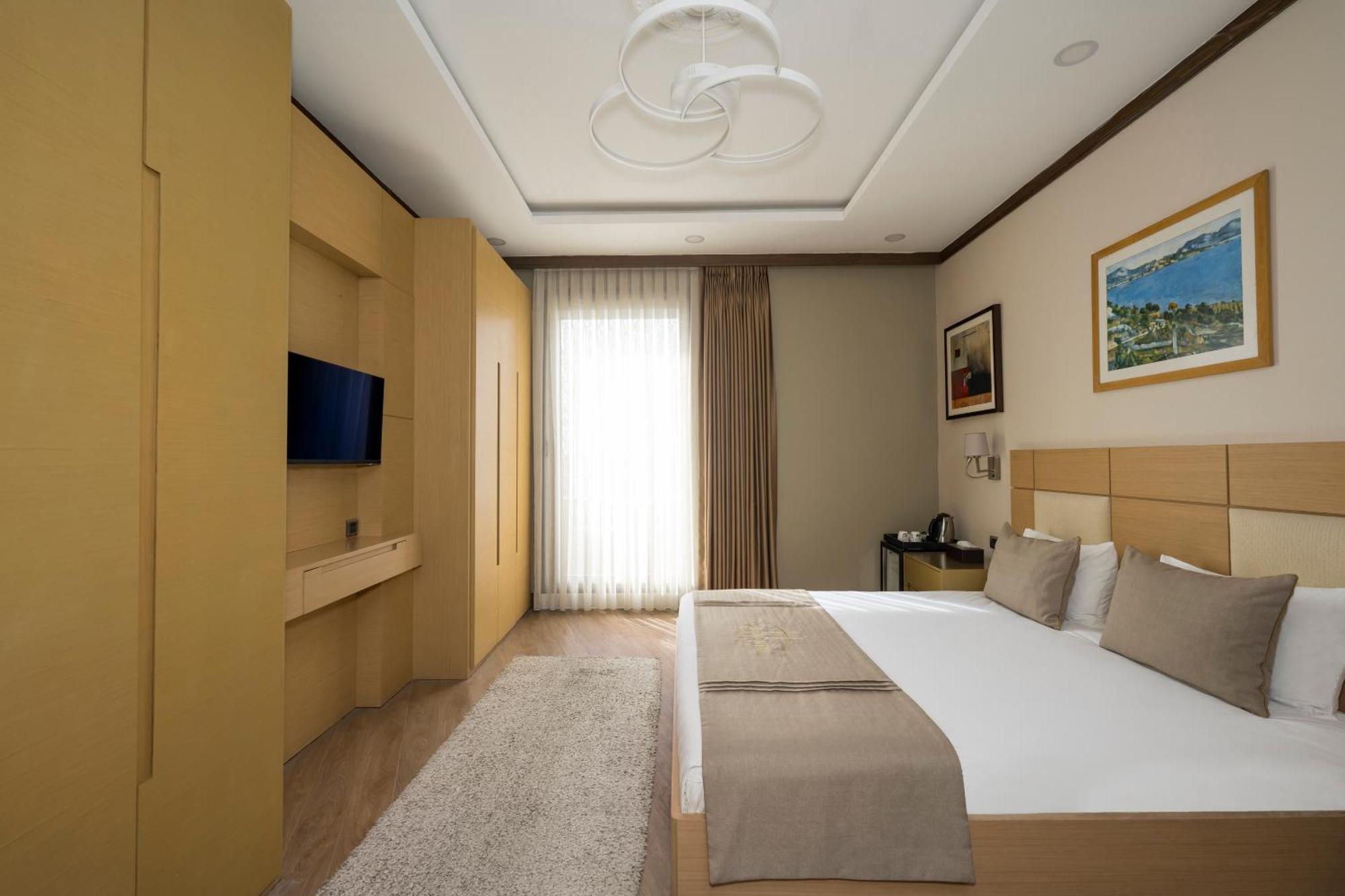 Continental Hotel Pera Istambul Quarto foto